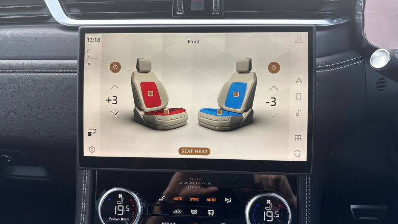 Jaguar F-Pace 2.0 D200 R-Dynamic HSE Black 5dr Auto AWD Diesel Estate